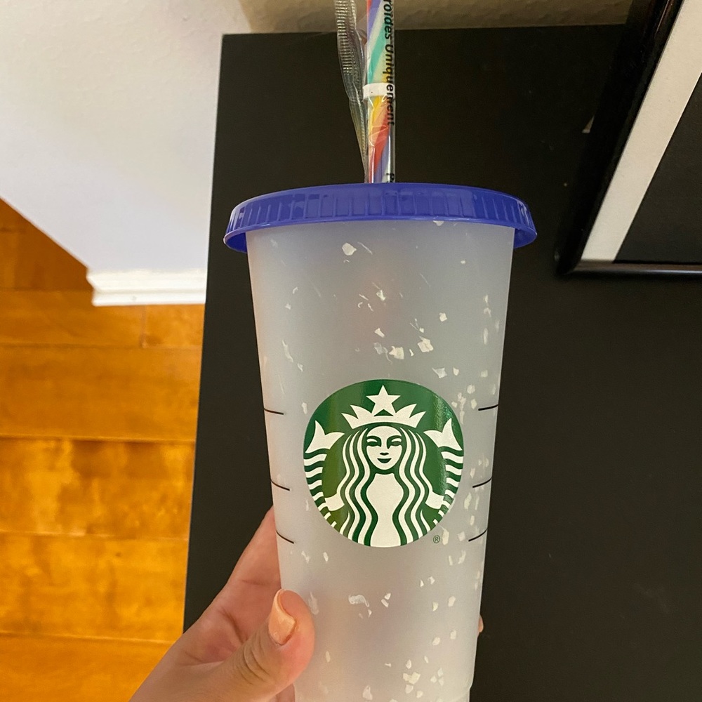 BRAND NEW 2020 CONFETTI STARBUCKS CUP❤️
